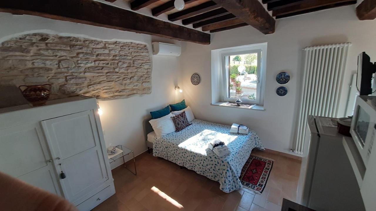 Casale Di Nicolo Appartement Urbino Buitenkant foto