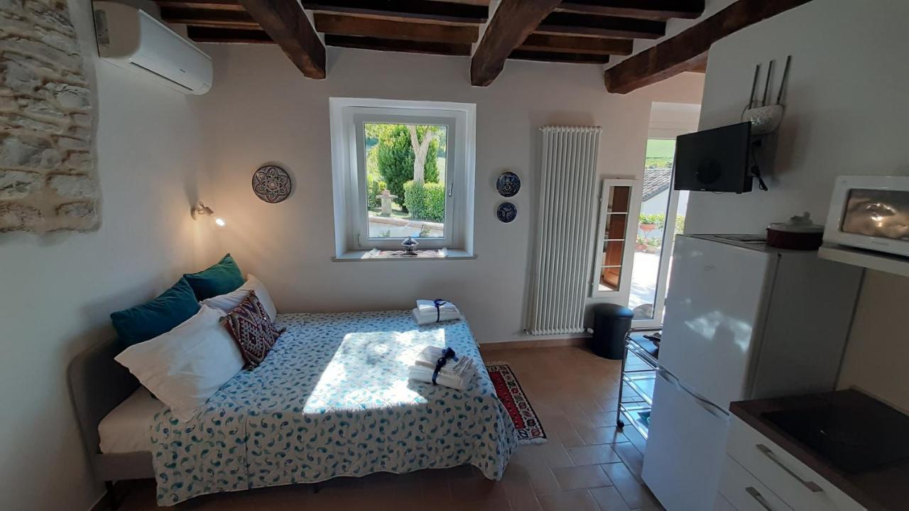 Casale Di Nicolo Appartement Urbino Buitenkant foto